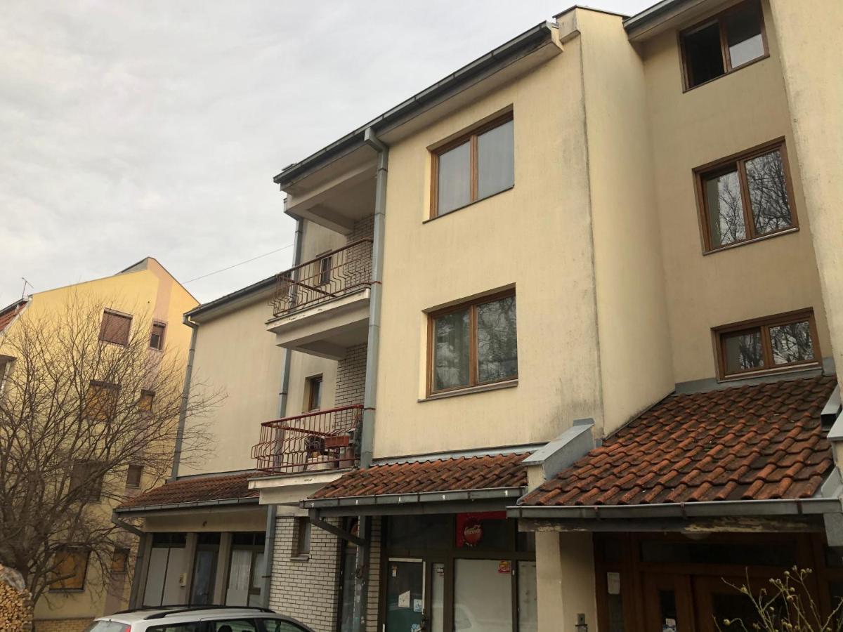 Apartman Djina Vrnjačka Banja Exterior foto